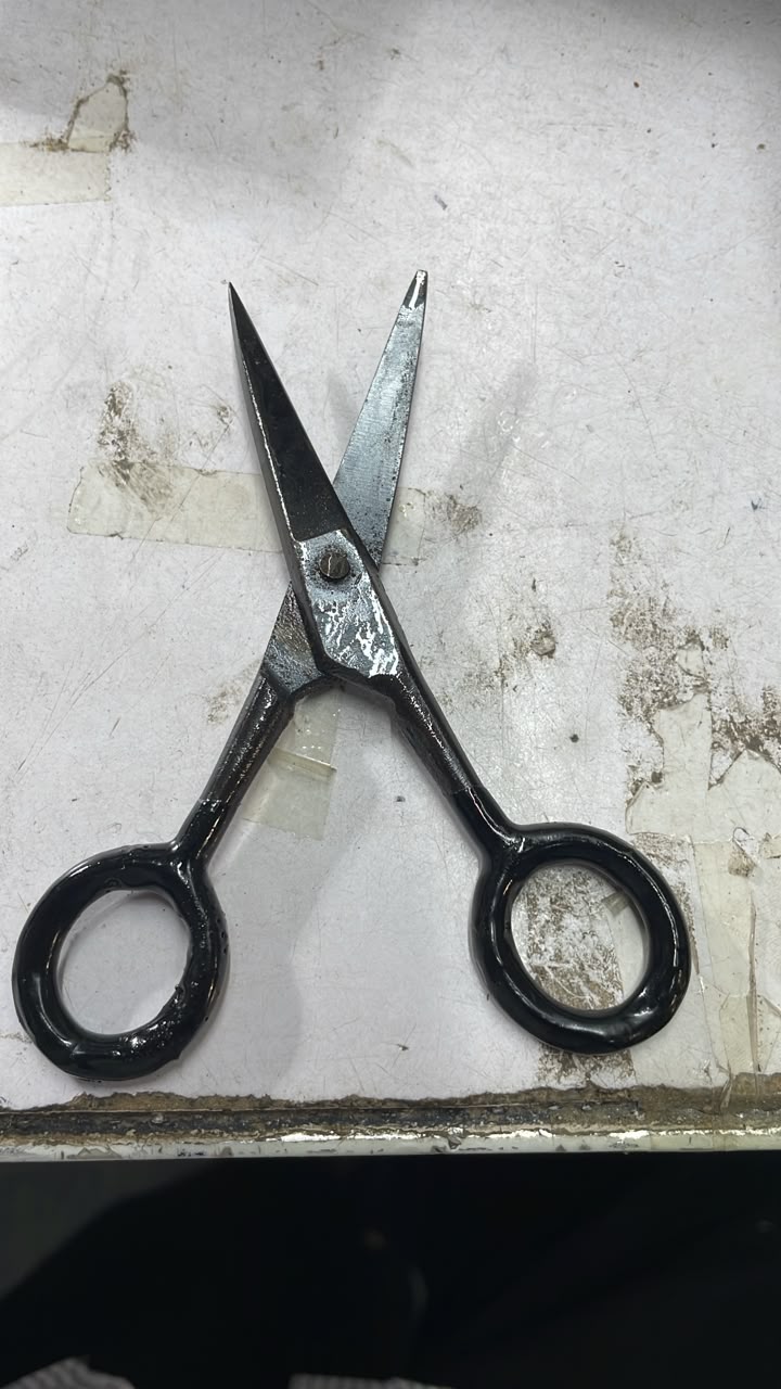 Professional All-Black Tailoring & Craft Scissors